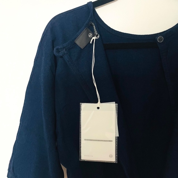 AG Crop Top with Open Back - Picture 5 of 12